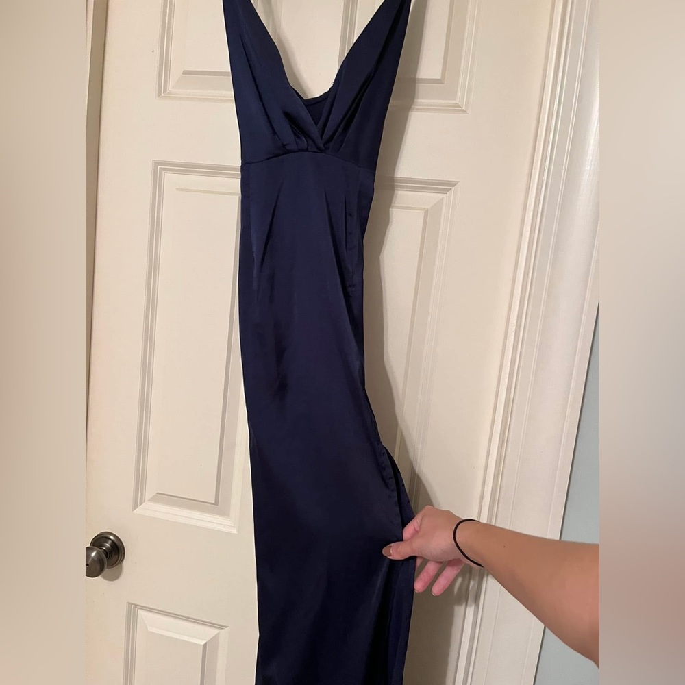 Navy Showpo Plunge Neck Formal/Wedding Guest Dress -size 6 
$40